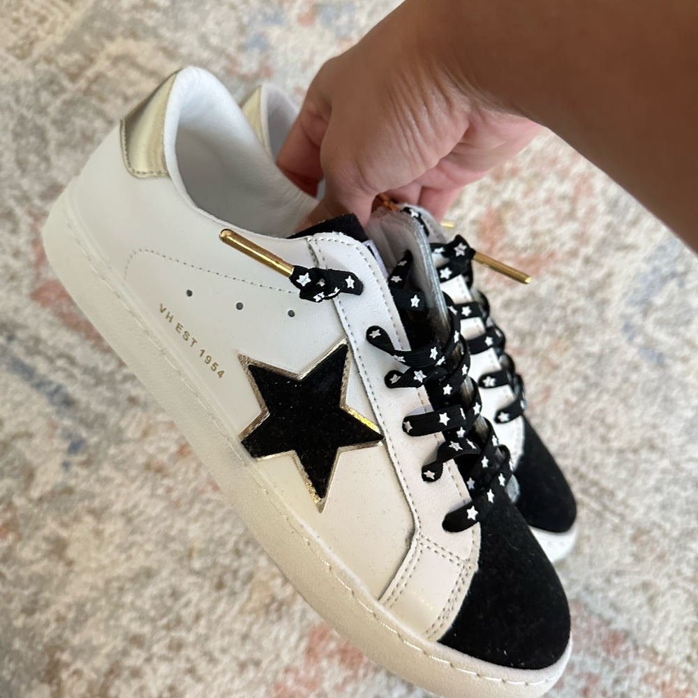 Vintage Havana White & Black Star Lace-Up Sneakers with Gold Accent